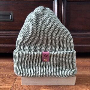 Studio 120 handmade knit sage green beanie Adult size